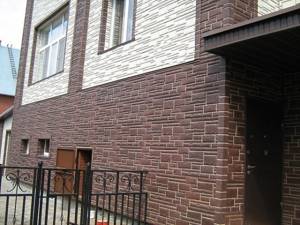 фасадные панели для наружной отделки дома из искусственного камня