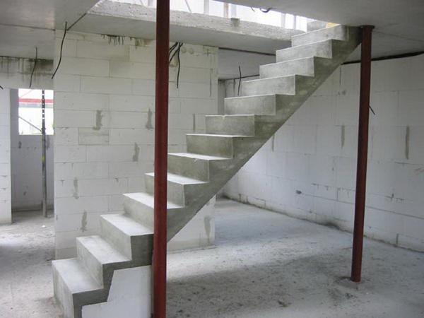 отделка лестницы своими руками на второй этаж